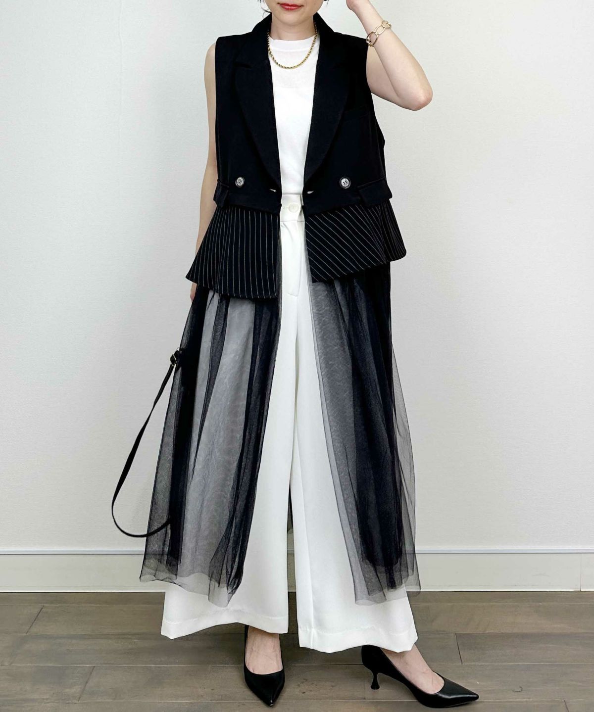 model：H164　着用サイズ：M