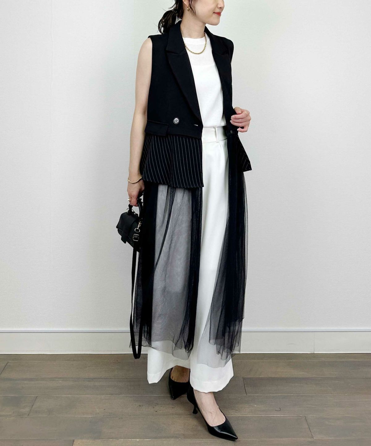 model：H164　着用サイズ：M