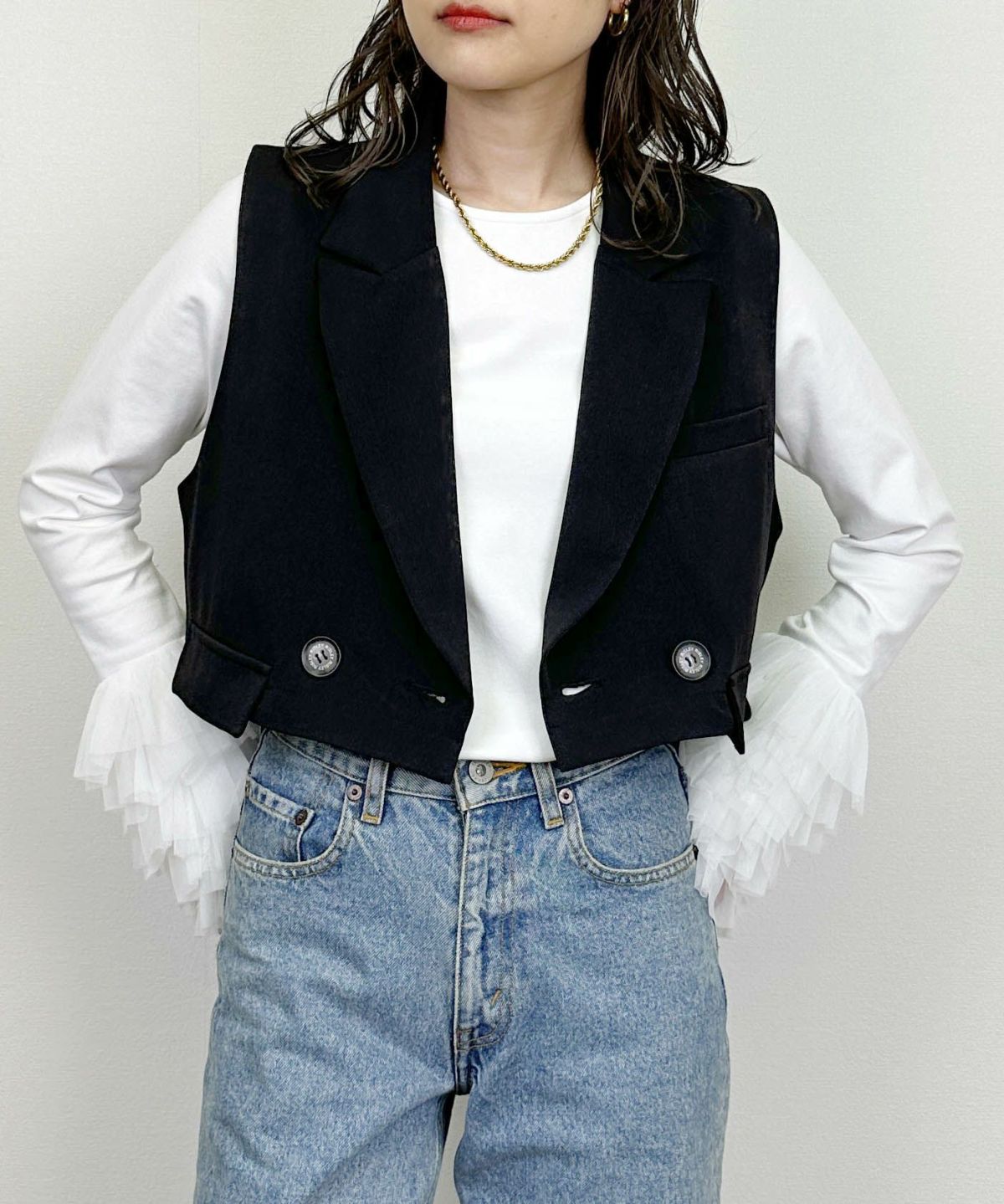 model：H164　着用サイズ：M　本体のみ