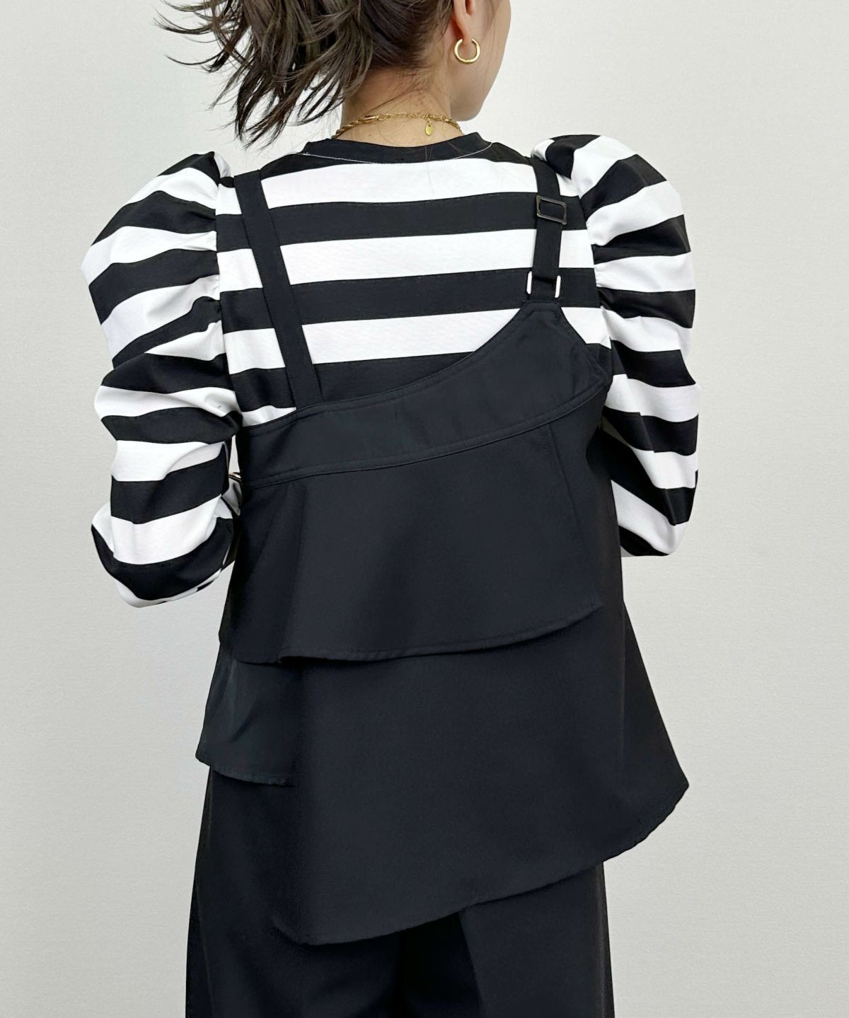 model：H164　着用サイズ：M