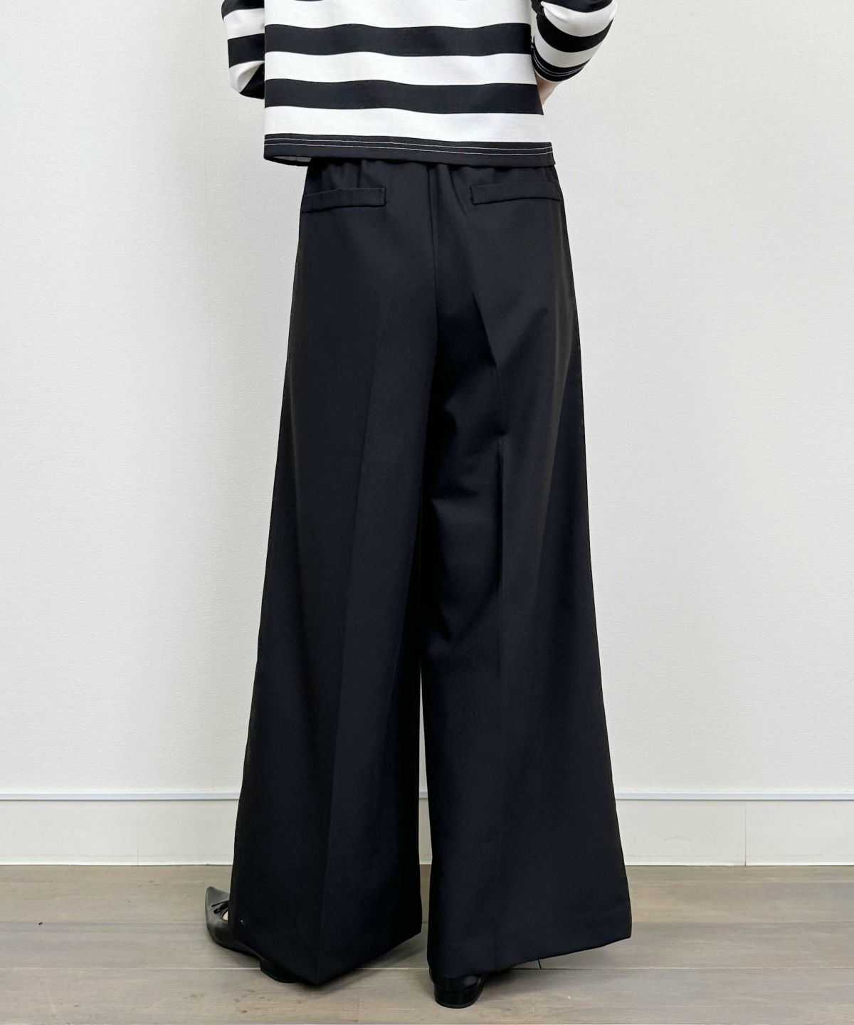 model：H164　着用サイズ：M