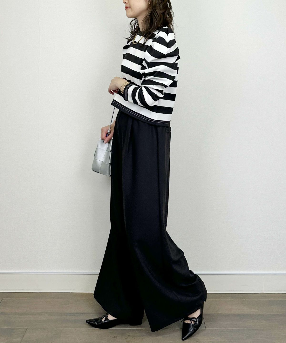 model：H164　着用サイズ：M　パンツのみ