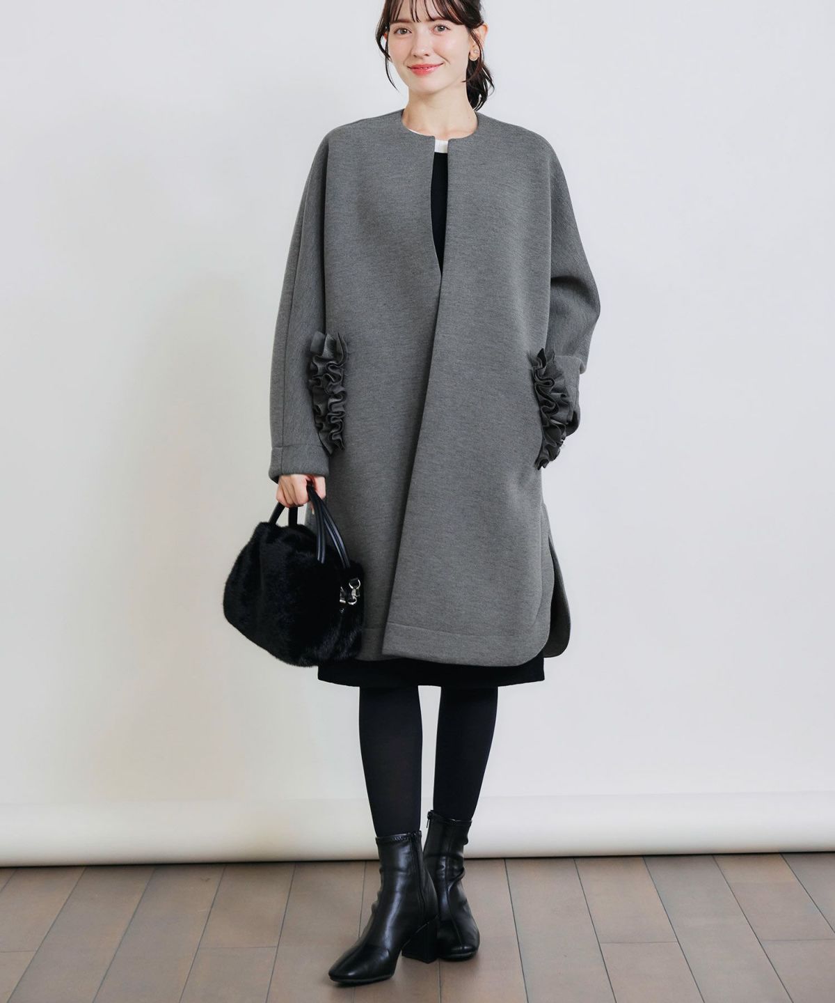 model：H155　着用サイズ：M　チャコールグレー