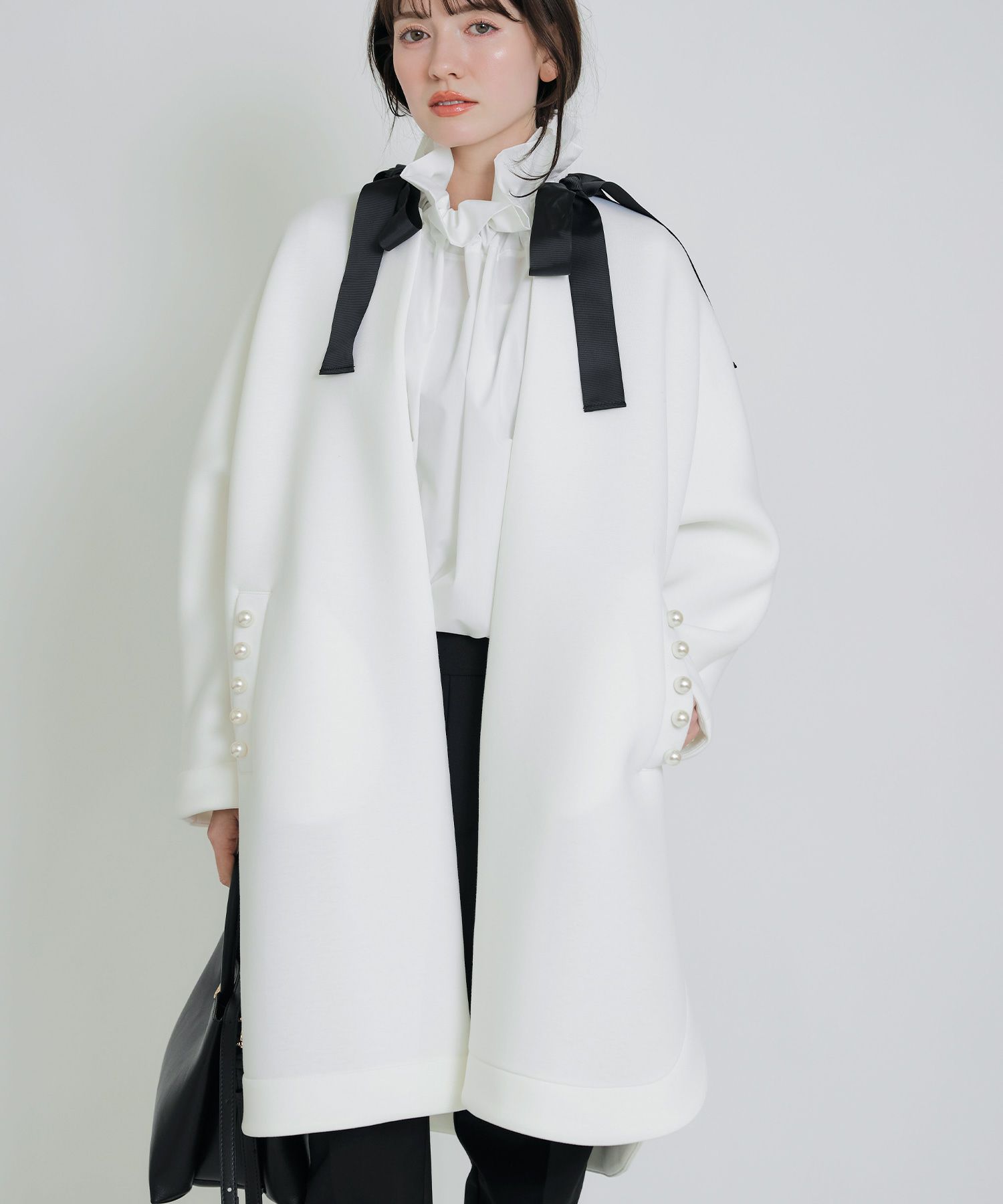 model：H160　着用サイズ：M　チャコールグレー