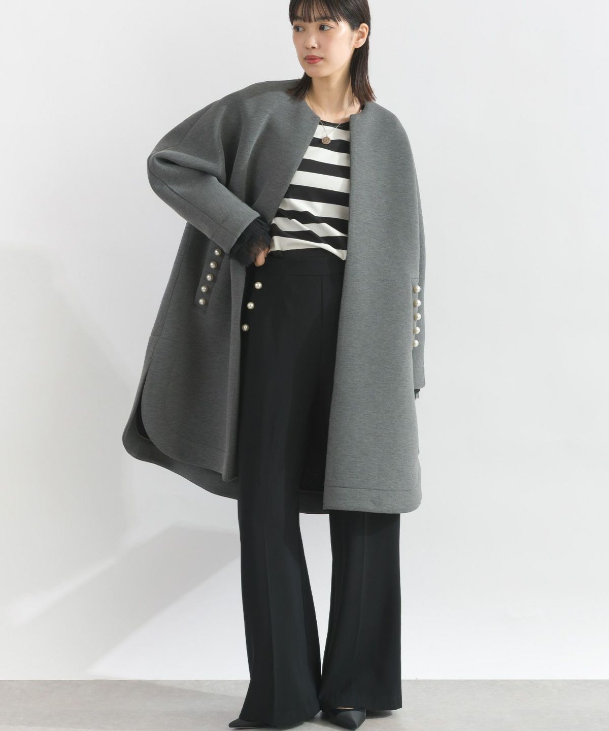 model：H162　着用サイズ：M　チャコールグレー