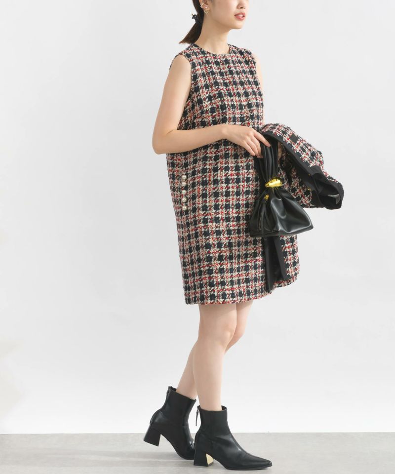 model：H162　着用サイズ：S　レッド系その他