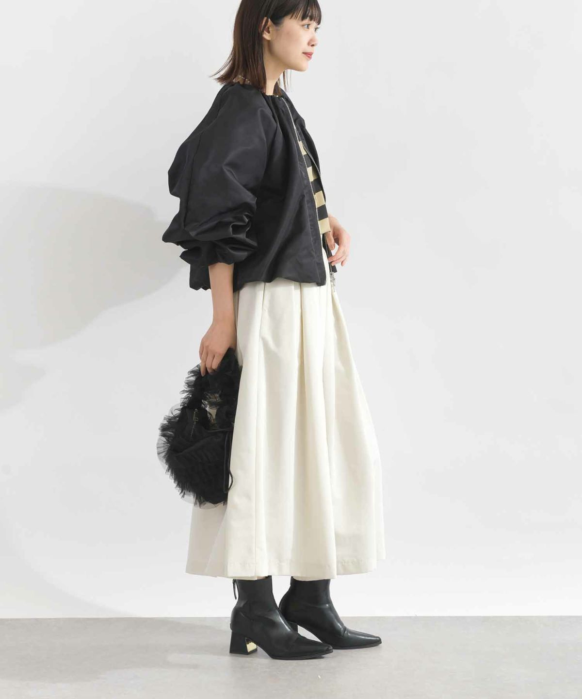 model：H162　着用サイズ：M　ブラック