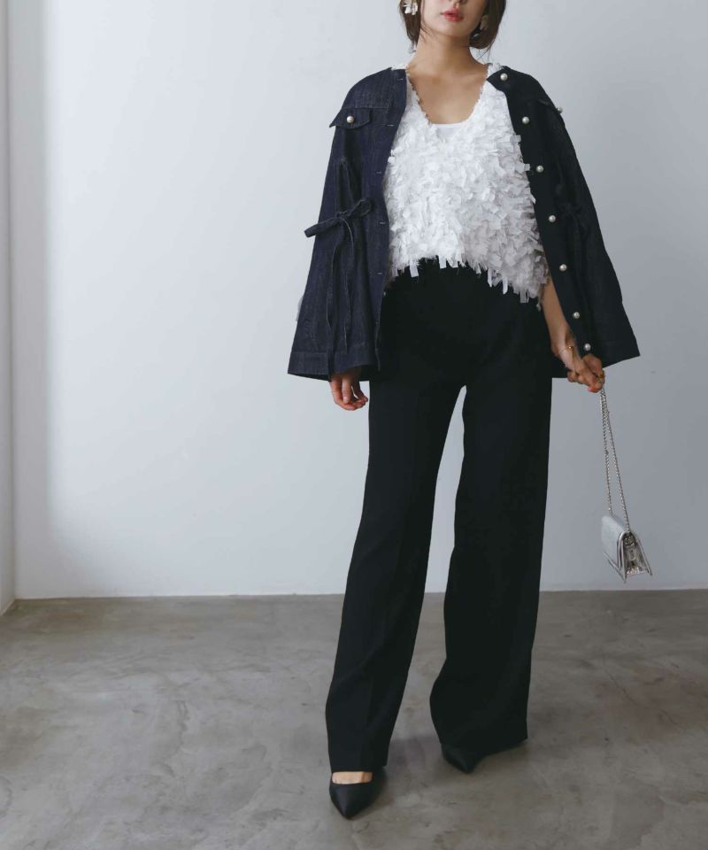 model：H160　着用サイズ：M　オフホワイト