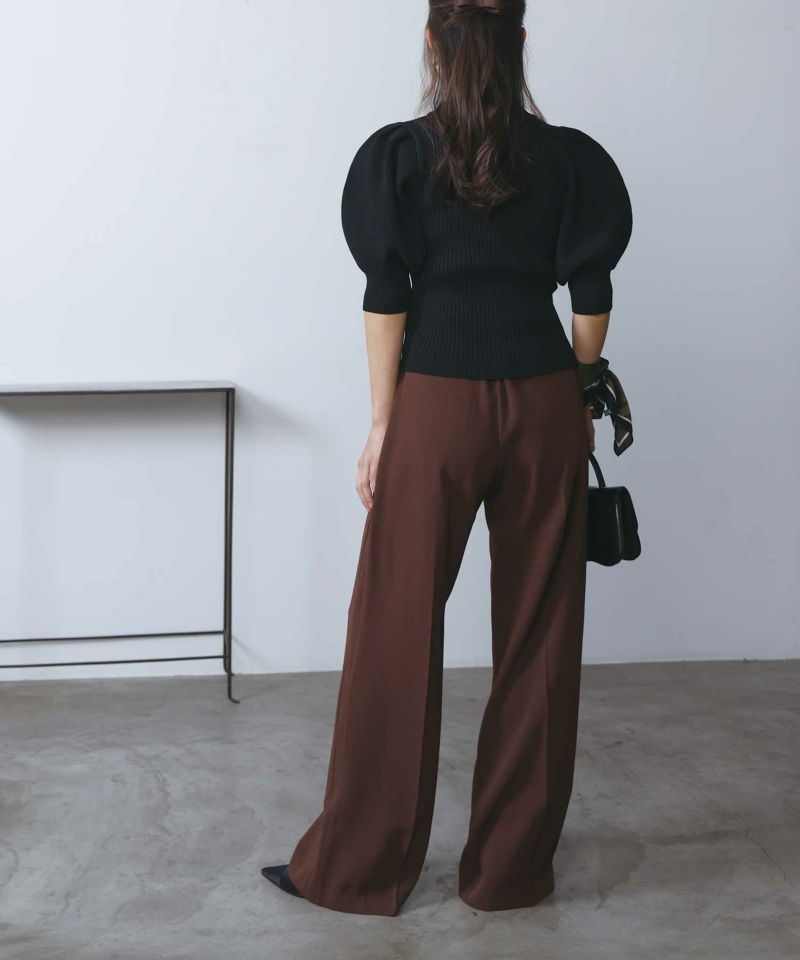 model：H160　着用サイズ：M　ブラック