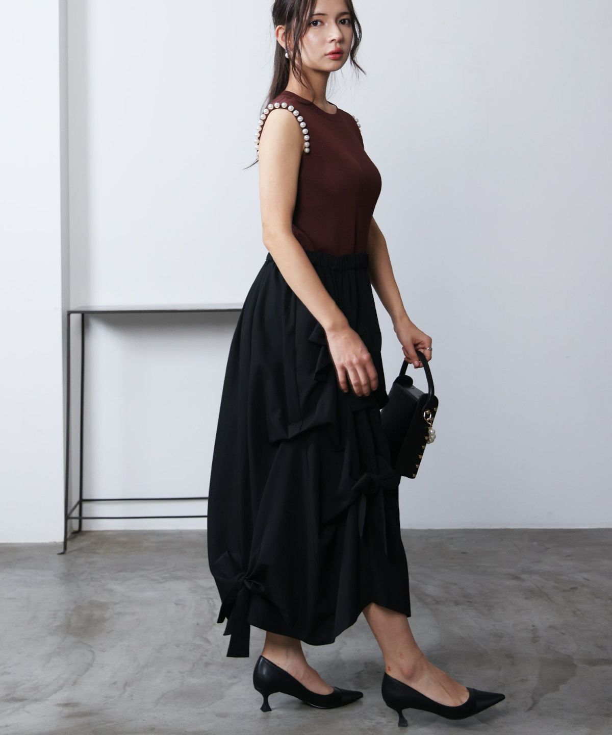 model：H160　着用サイズ：M　ブラウン