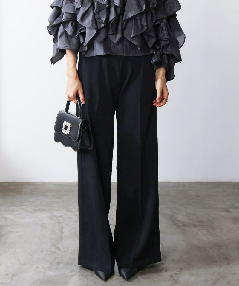 model：H160　着用サイズ：M　ブラック