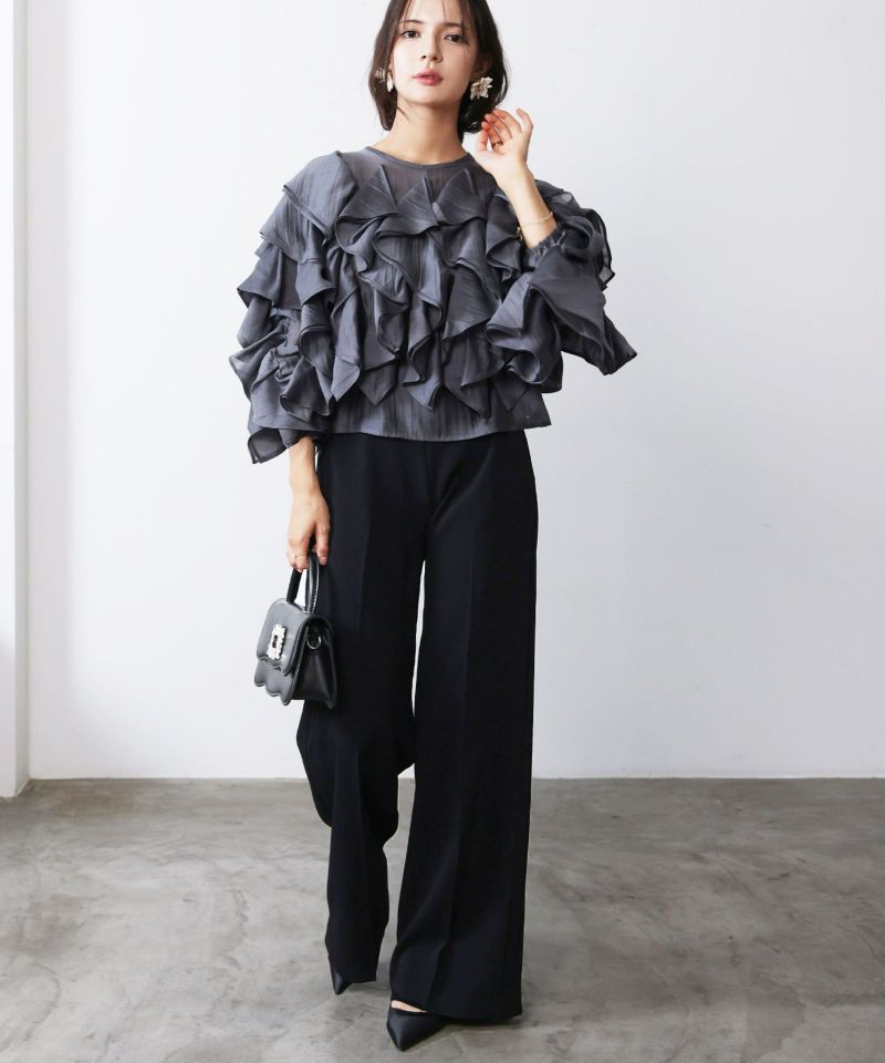 model：H160　着用サイズ：M　ブラック