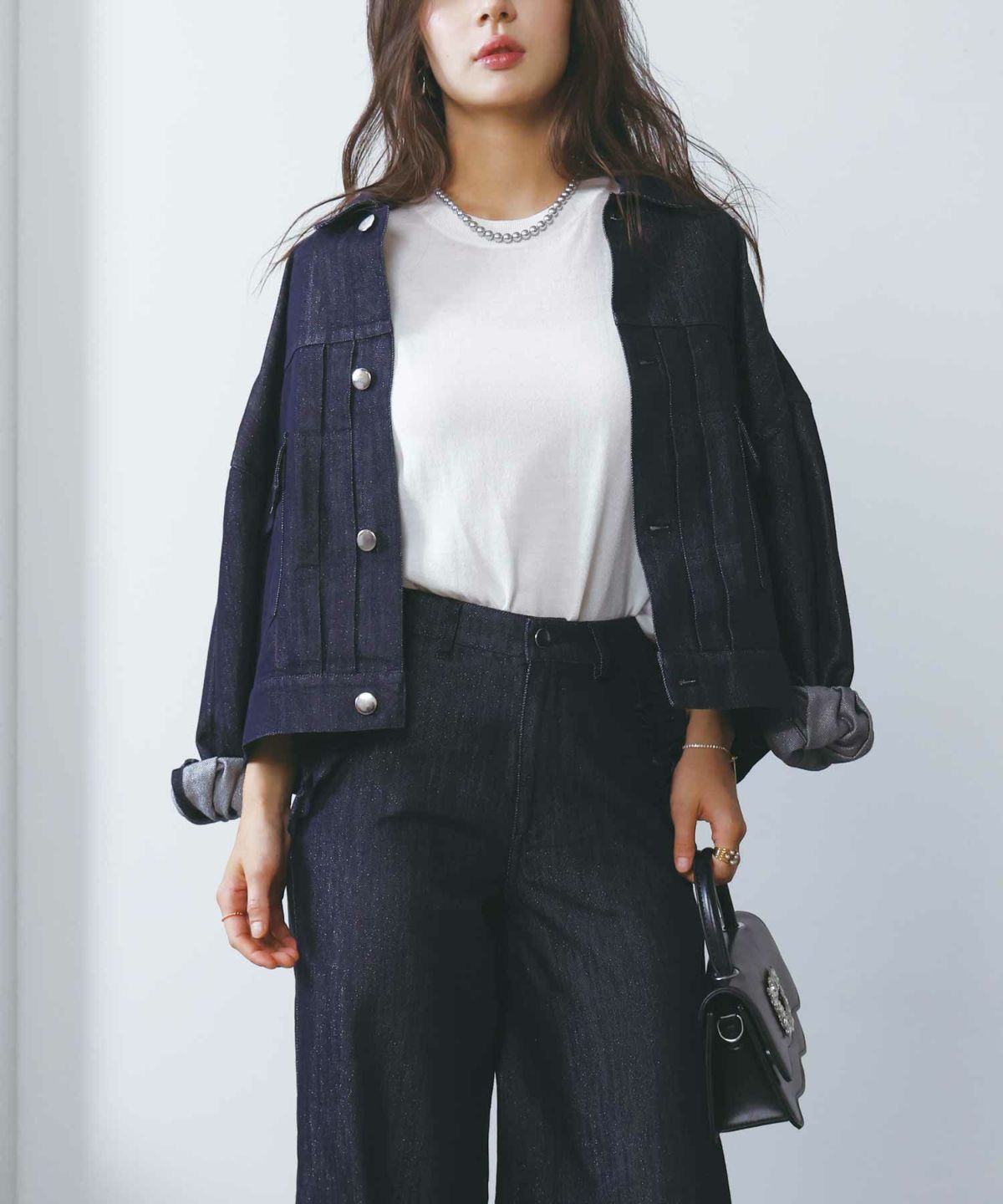 model：H160　着用サイズ：M