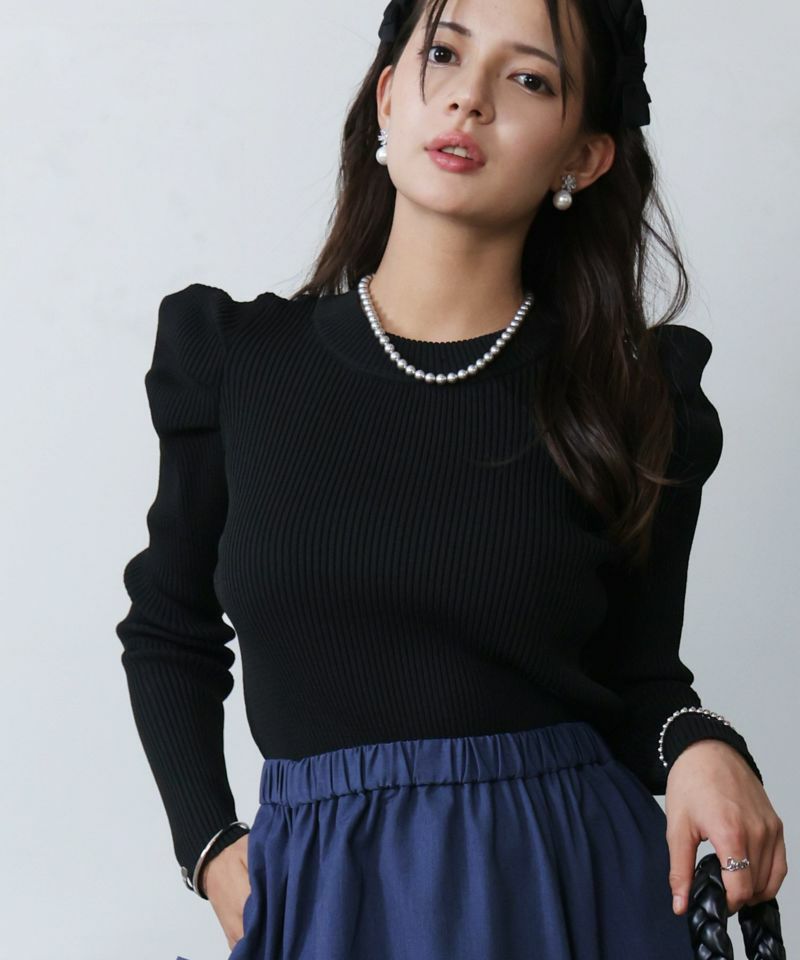 model：H160　着用サイズ：M　ブラック