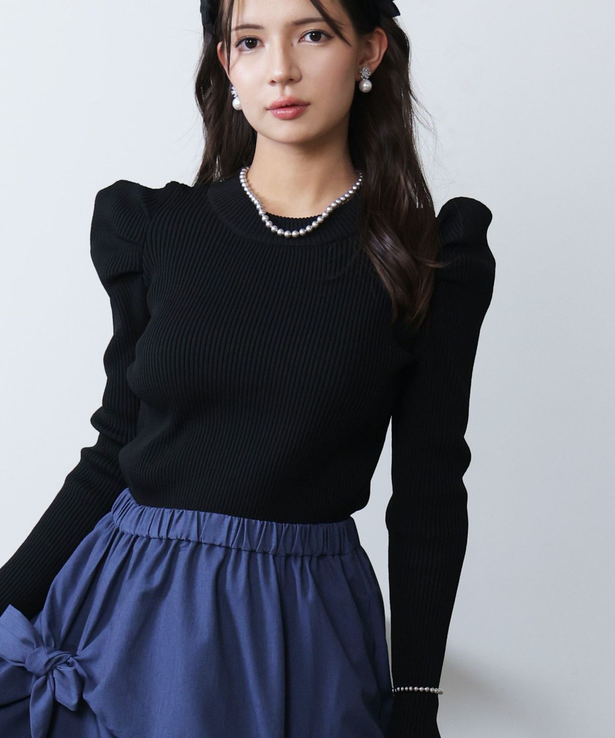 model：H160　着用サイズ：M　ブラック