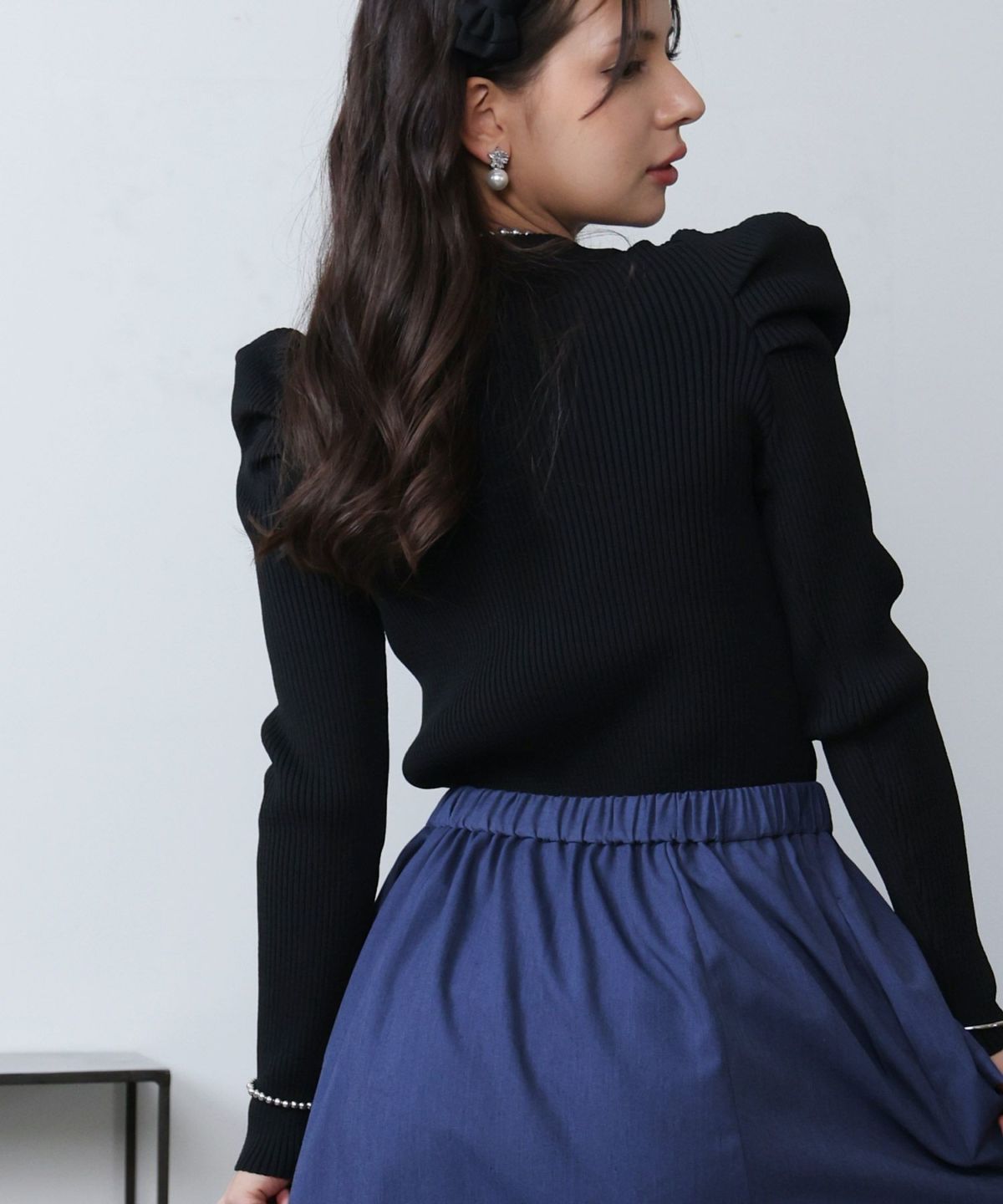 model：H160　着用サイズ：M　ブラック