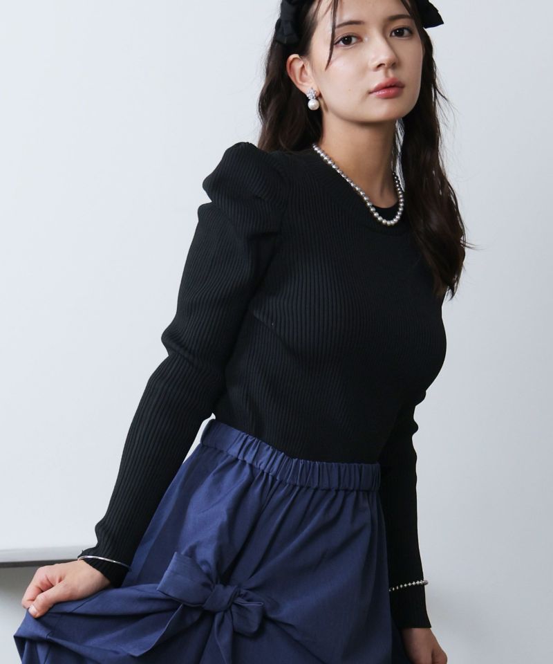 model：H160　着用サイズ：M　ブラック