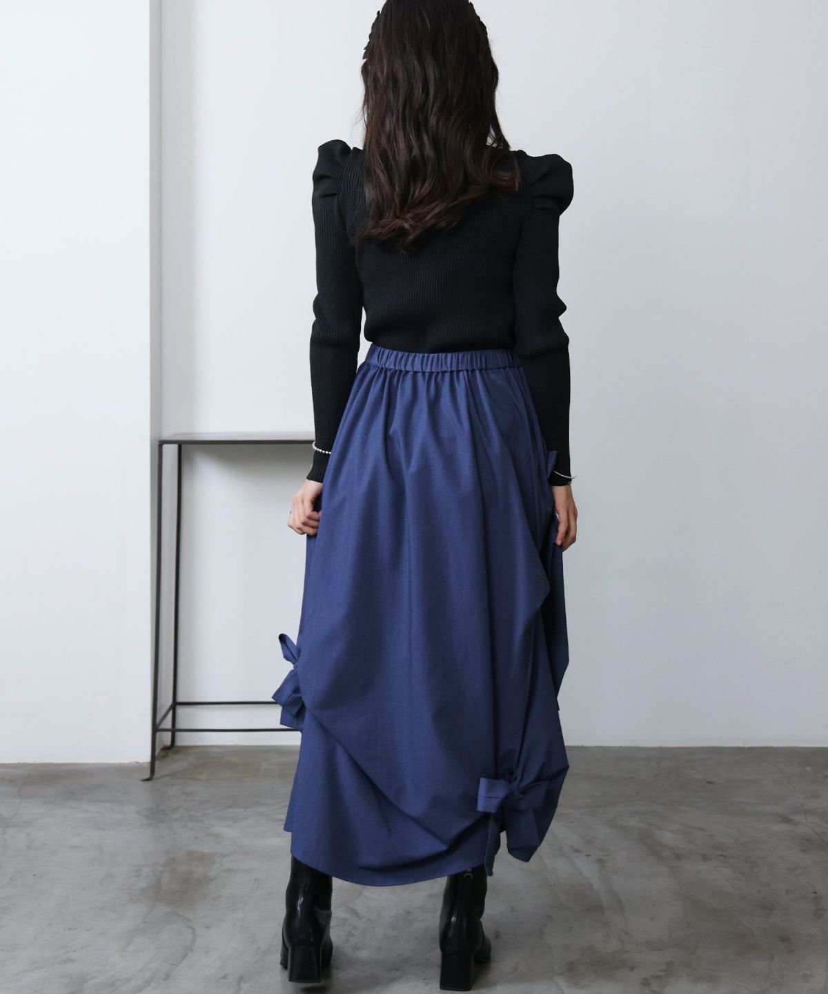 model：H160　着用サイズ：M　ブラック