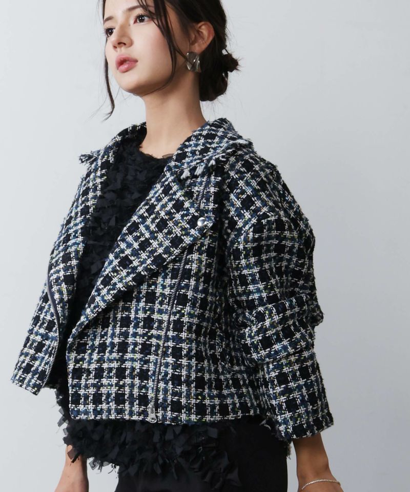 model：H160　着用サイズ：M　ブルー系その他