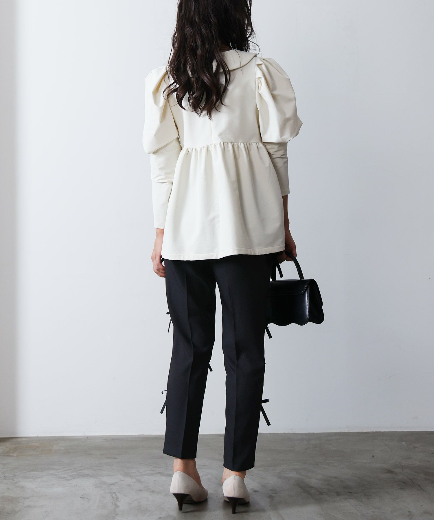 ビッグカラーペプラムブラウス | PICCIN (ピッチン) 公式通販