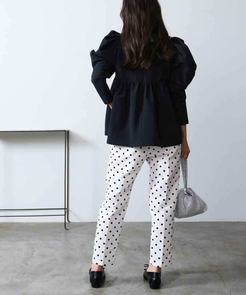 model：H160　着用サイズ：M　ブラック