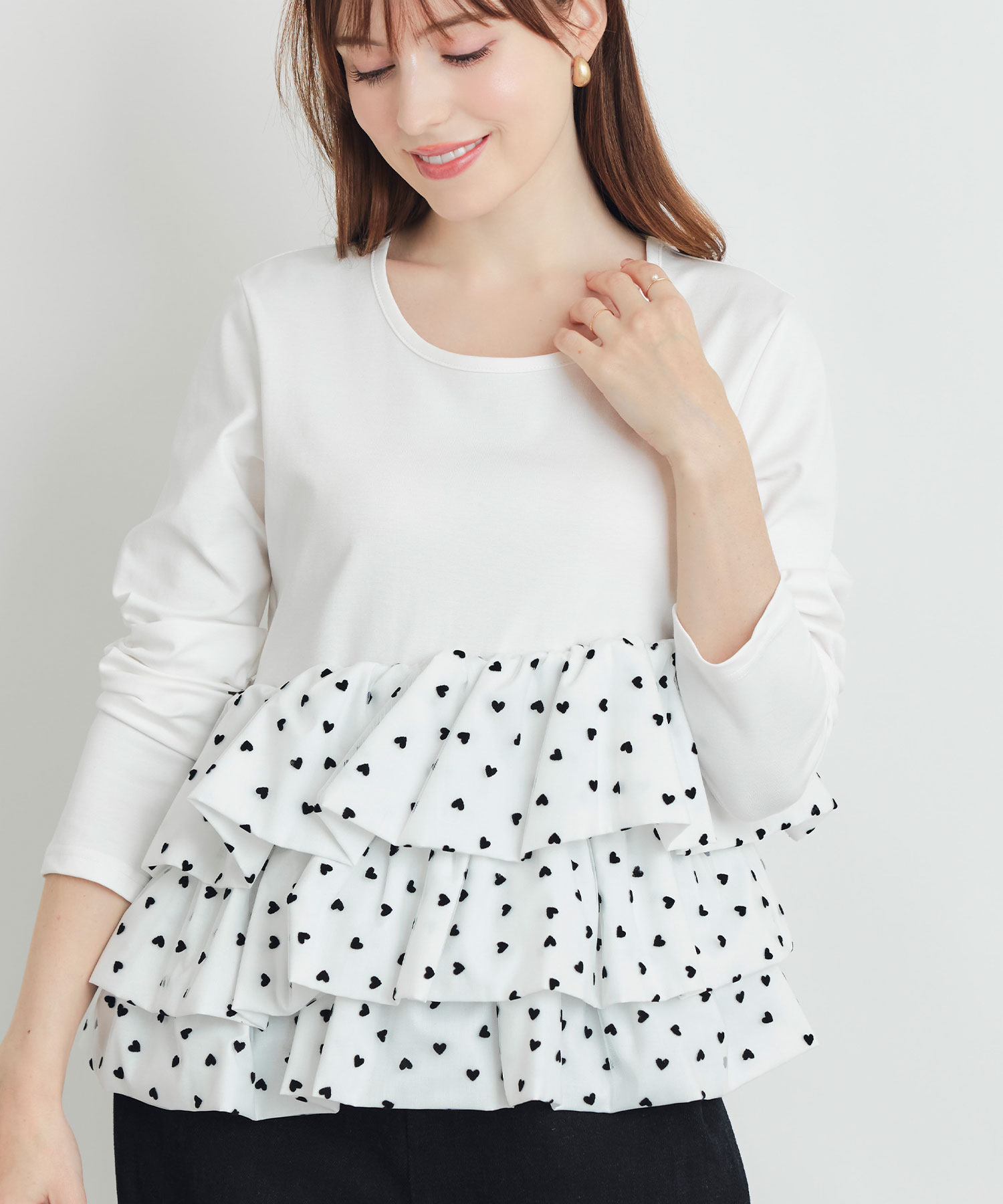 model：H160　着用サイズ：M　ブラック