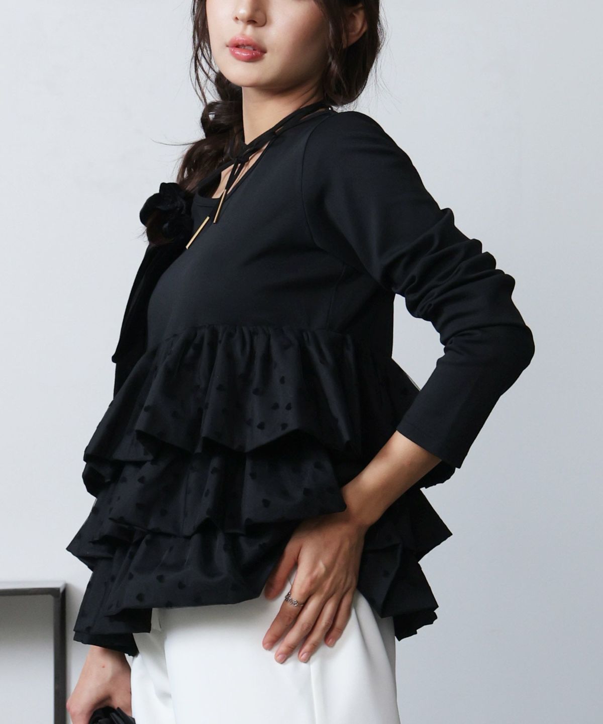 model：H160　着用サイズ：M　ブラック