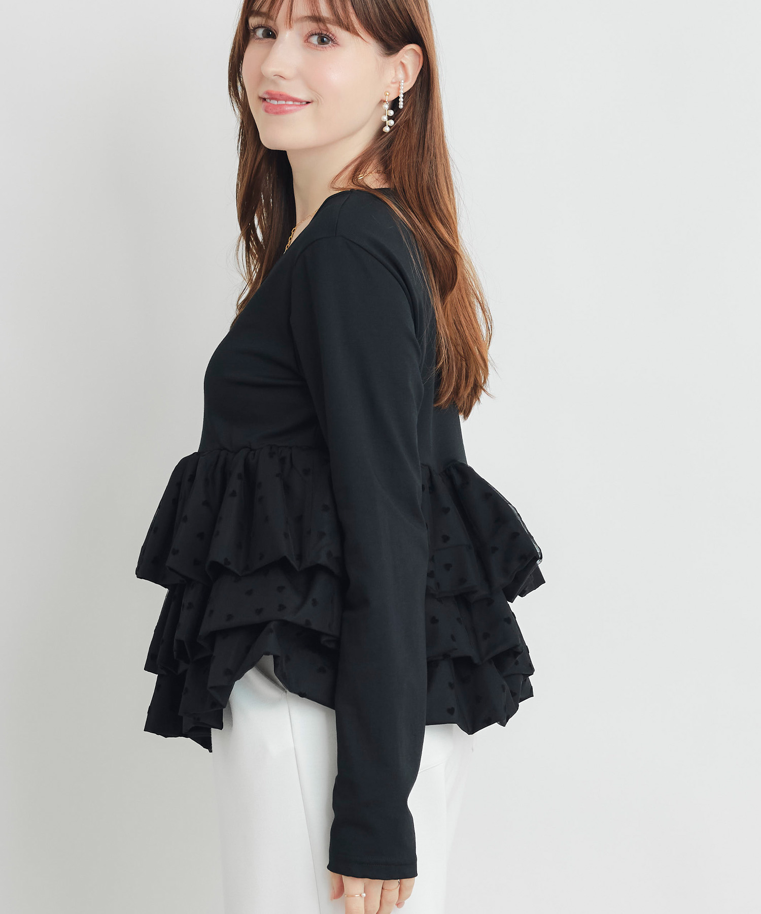 model：H160　着用サイズ：M　ブラック
