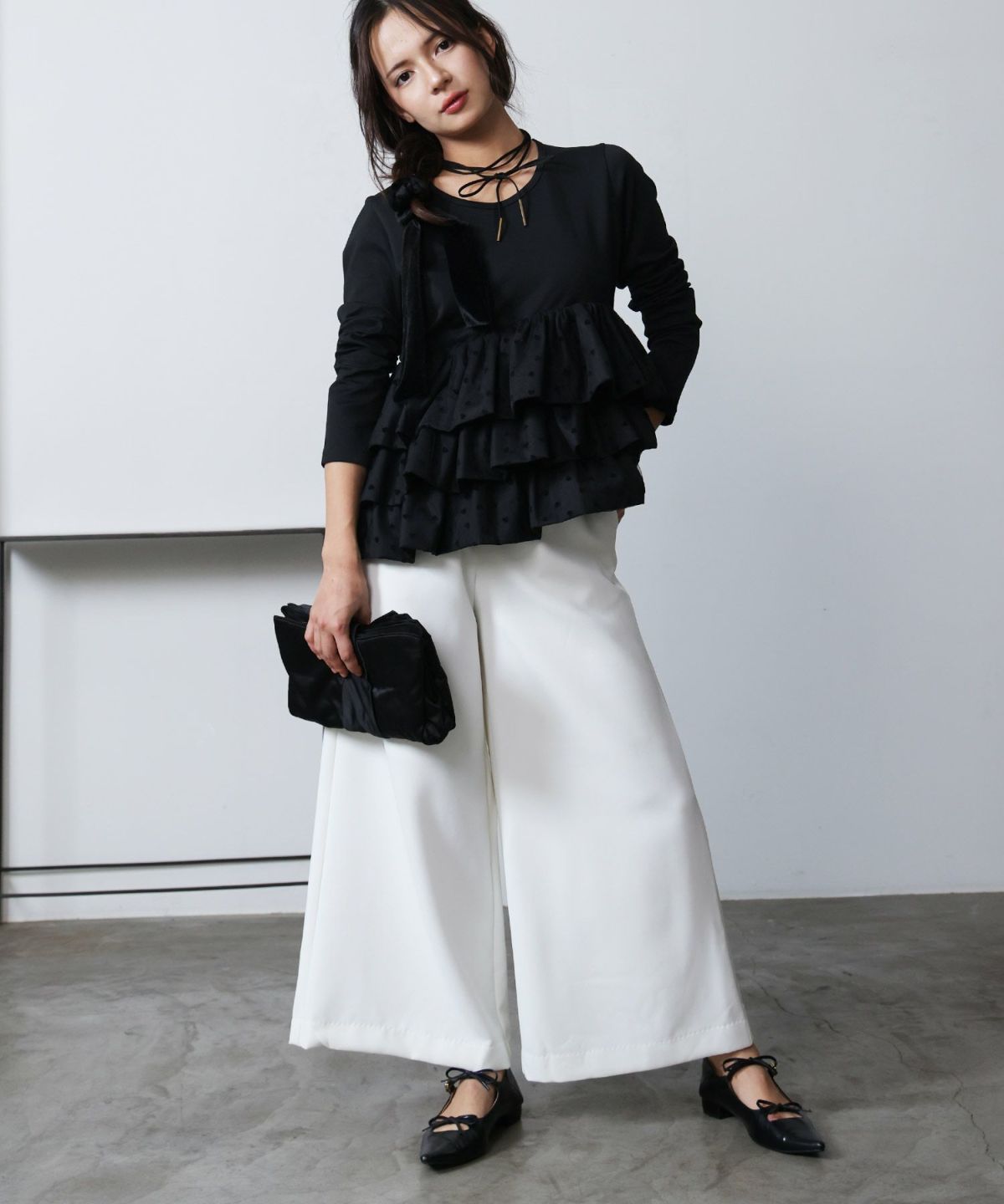 model：H160　着用サイズ：M　ブラック