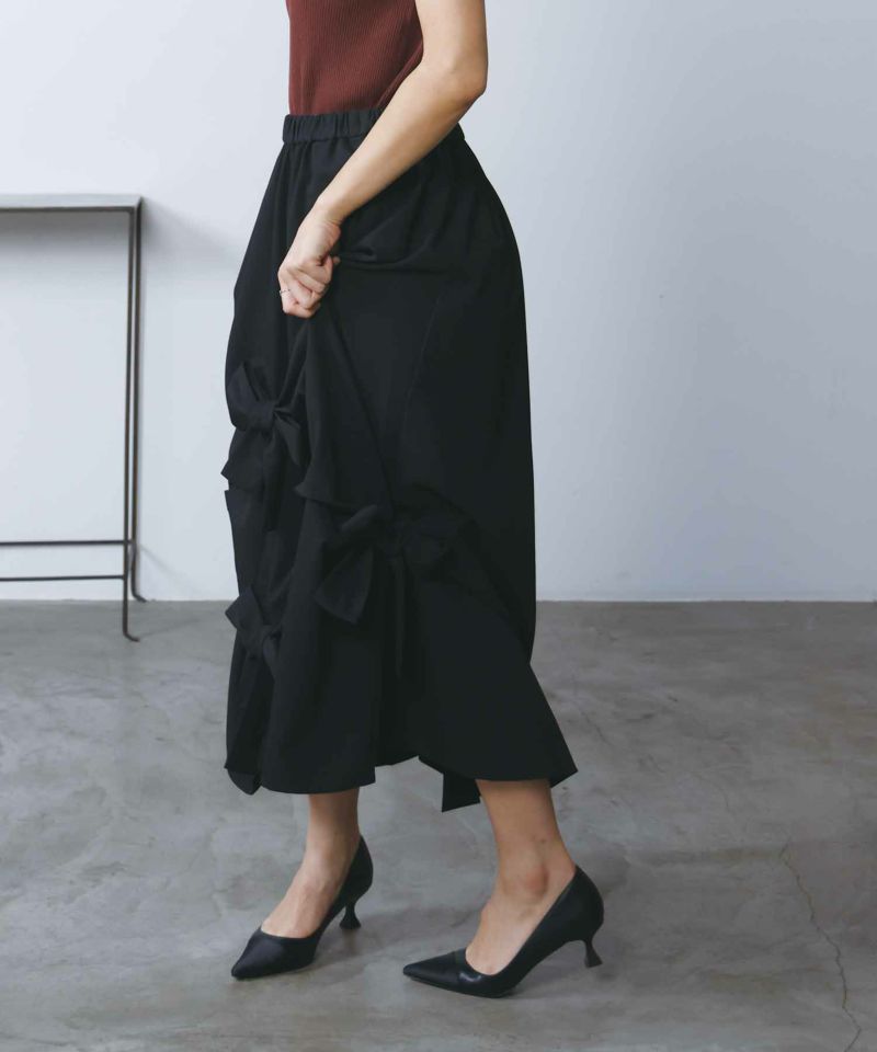 model：H160　着用サイズ：M　ブラック