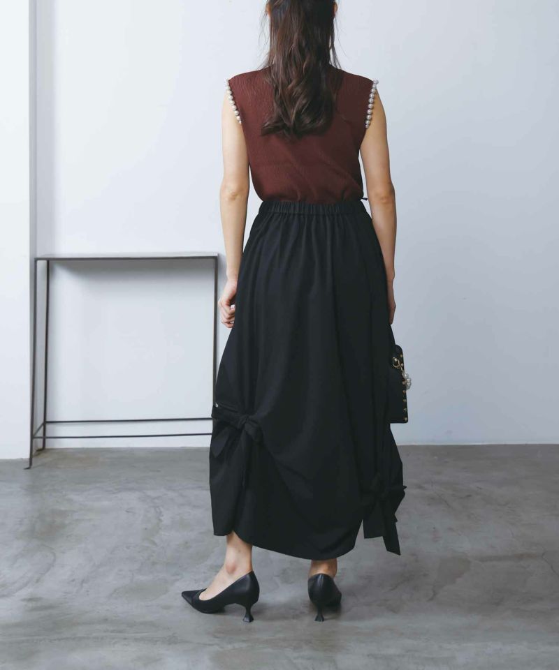 model：H160　着用サイズ：M　ブラック