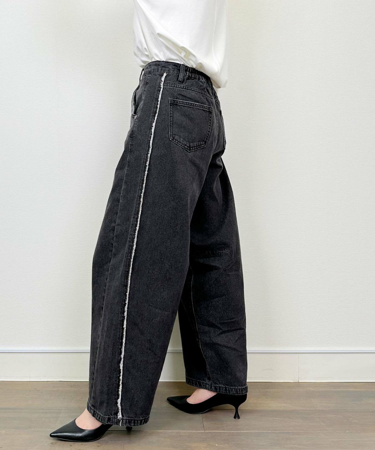 model：H164　着用サイズ：M　ブラック