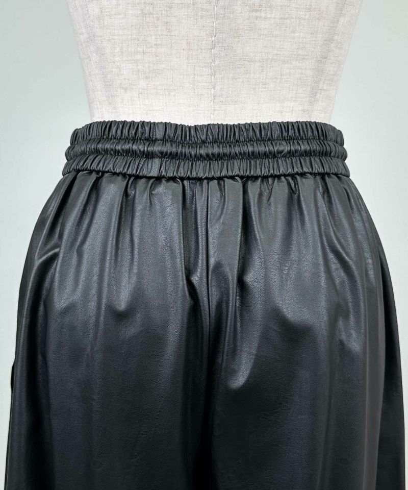 セットアップ可能】フェイクレザーガウチョパンツ | PICCIN (ピッチン