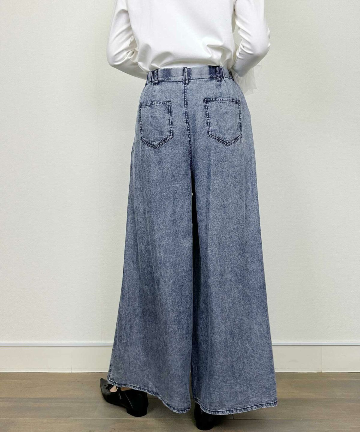 model：H164　着用サイズ：M　ダークブルー