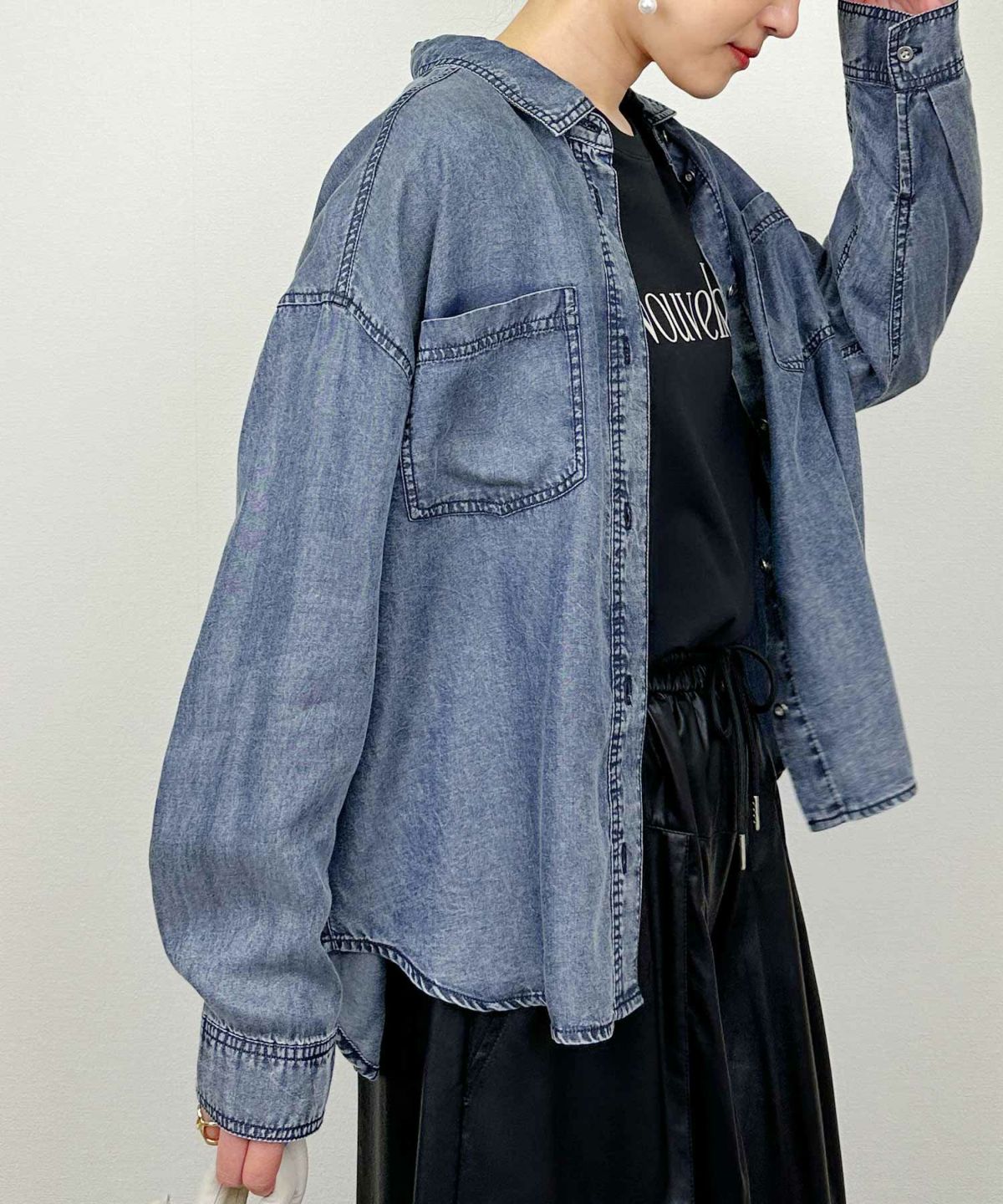 model：H164　着用サイズ：M　ダークブルー