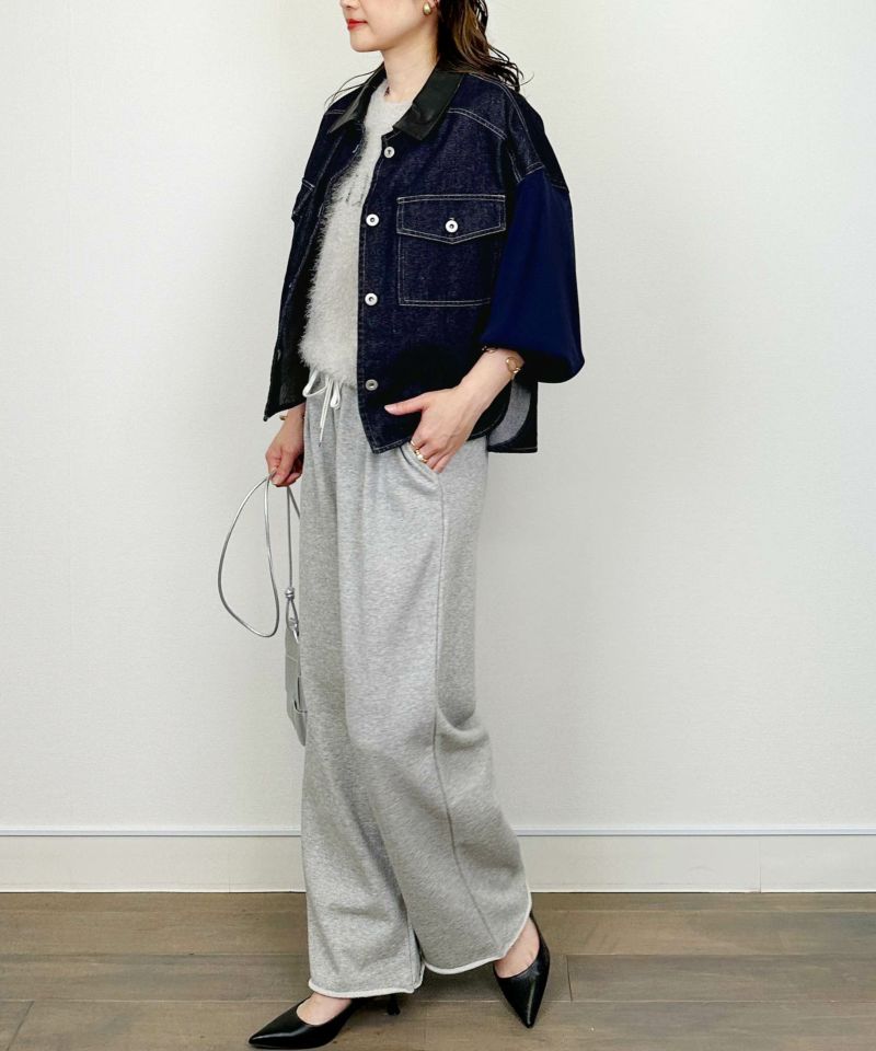 model：H164　着用サイズ：M　グレイッシュベージュ