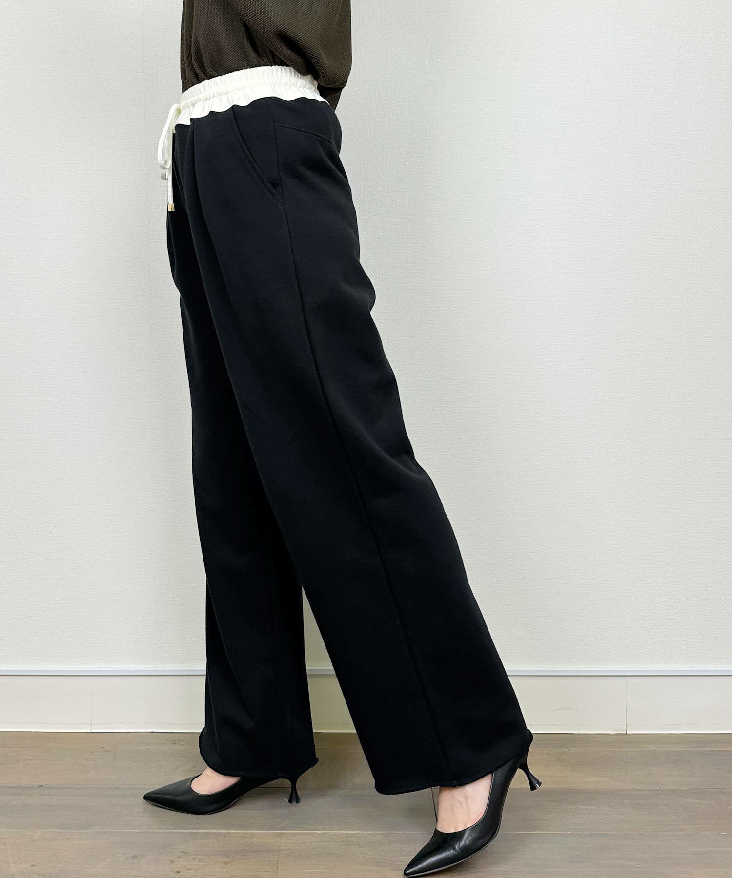 model：H164　着用サイズ：M　ブラック