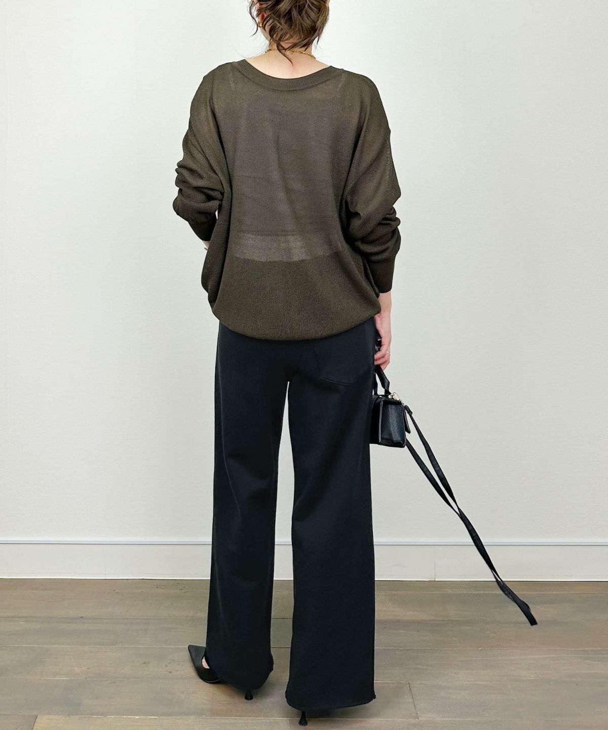 model：H164　着用サイズ：M　ブラック