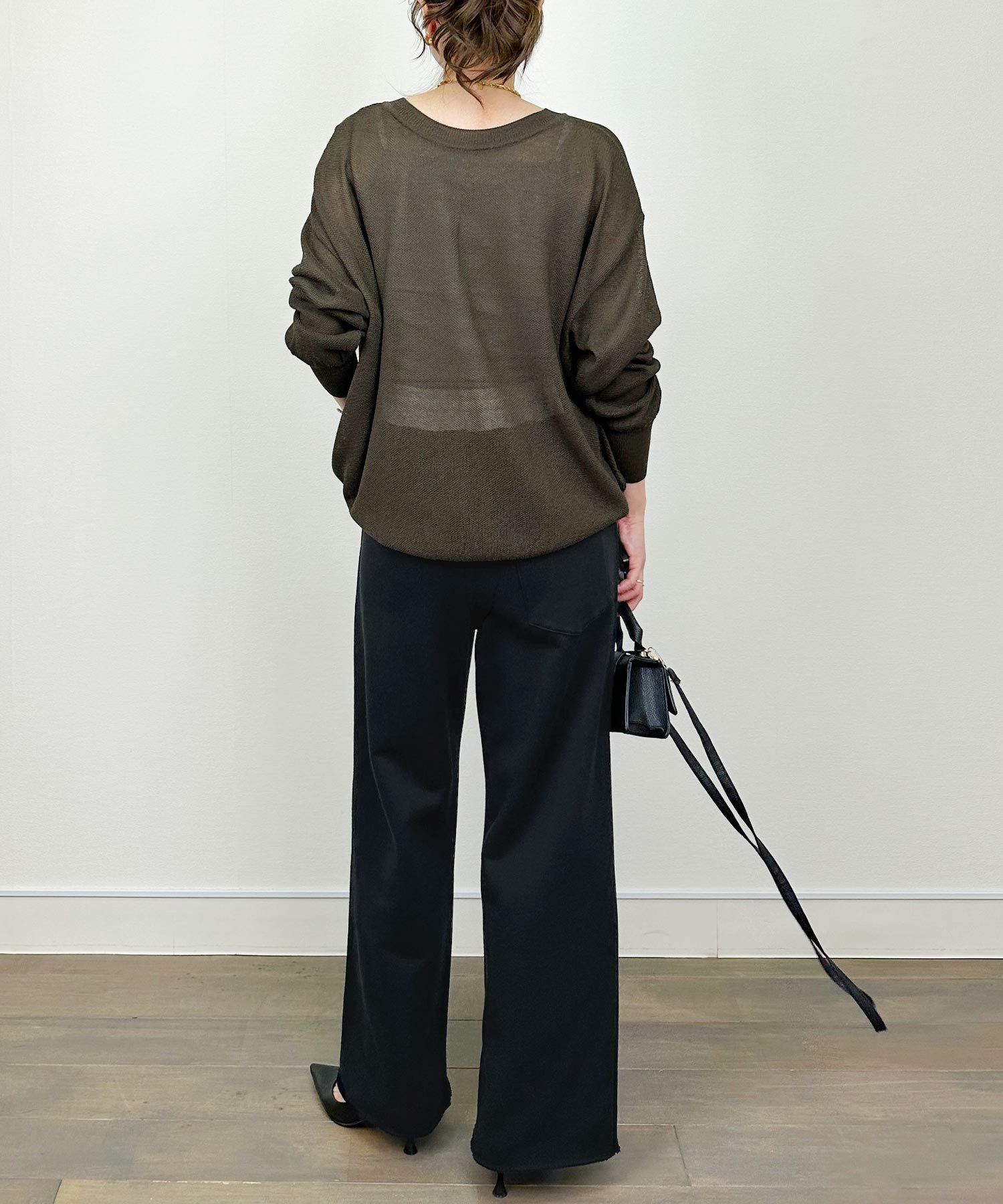 model：H164　着用サイズ：M　ブラック