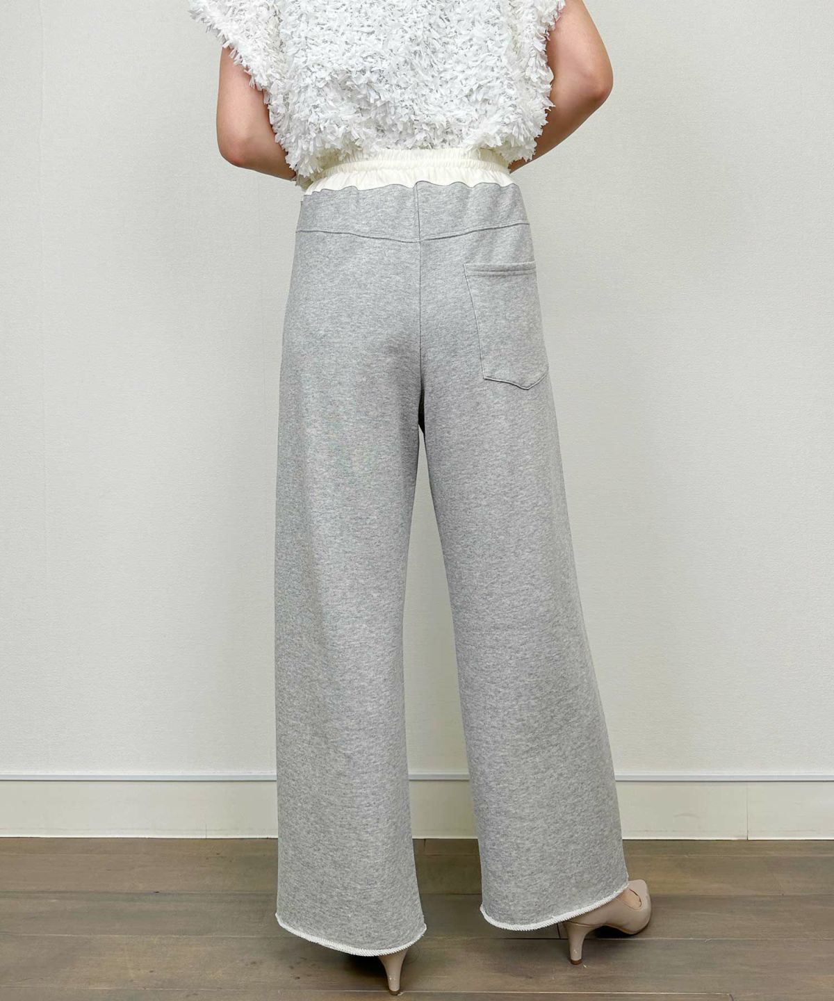 model：H164　着用サイズ：M　グレー