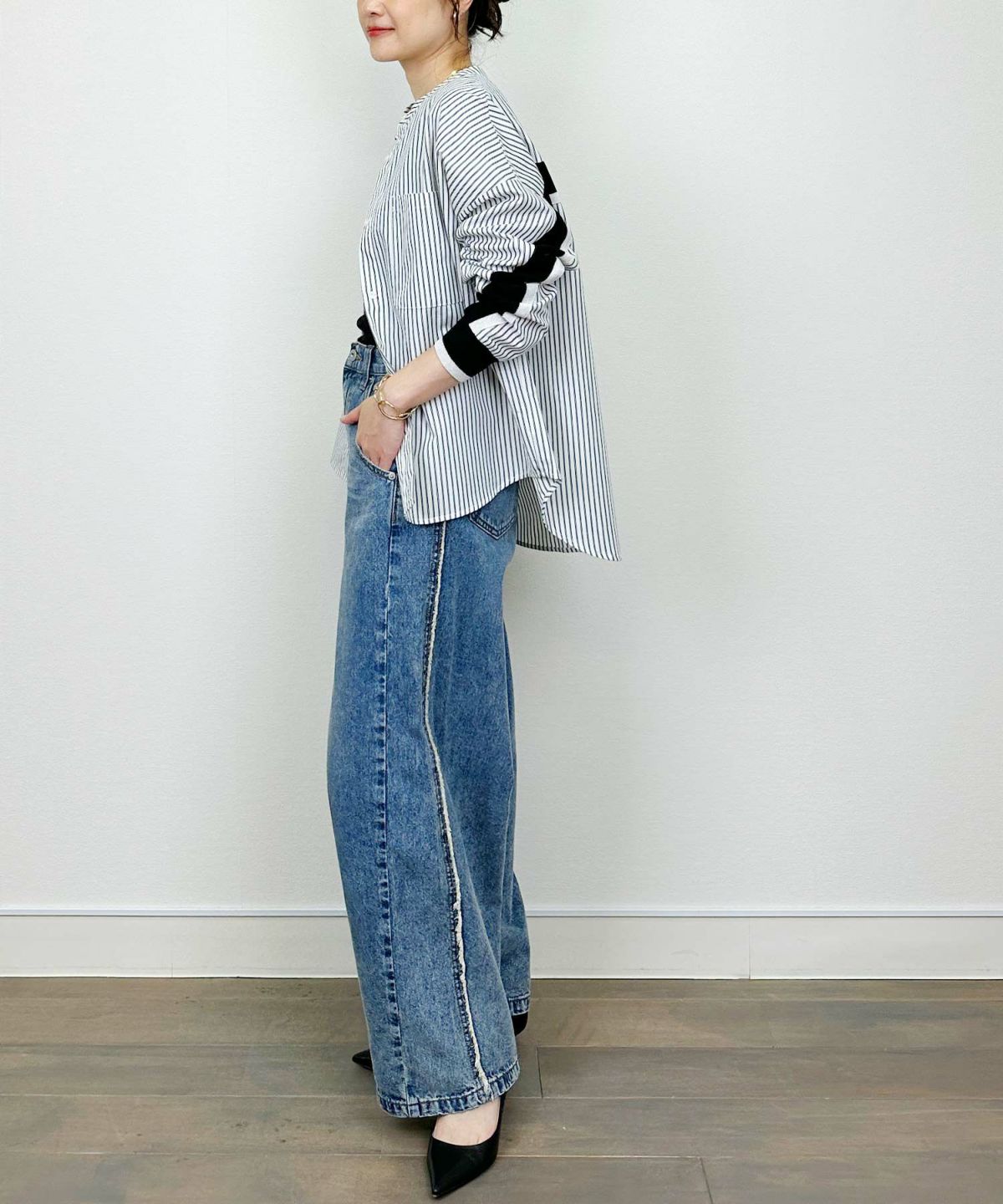 model：H164　着用サイズ：M　ホワイト系その他