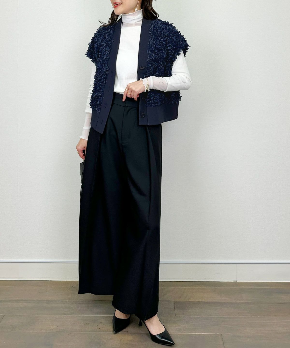 model：H164　着用サイズ：M　ネイビー