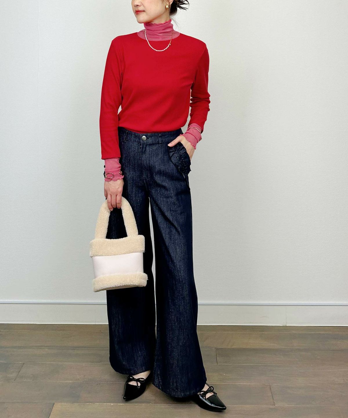 model：H164　着用サイズ：M　レッド