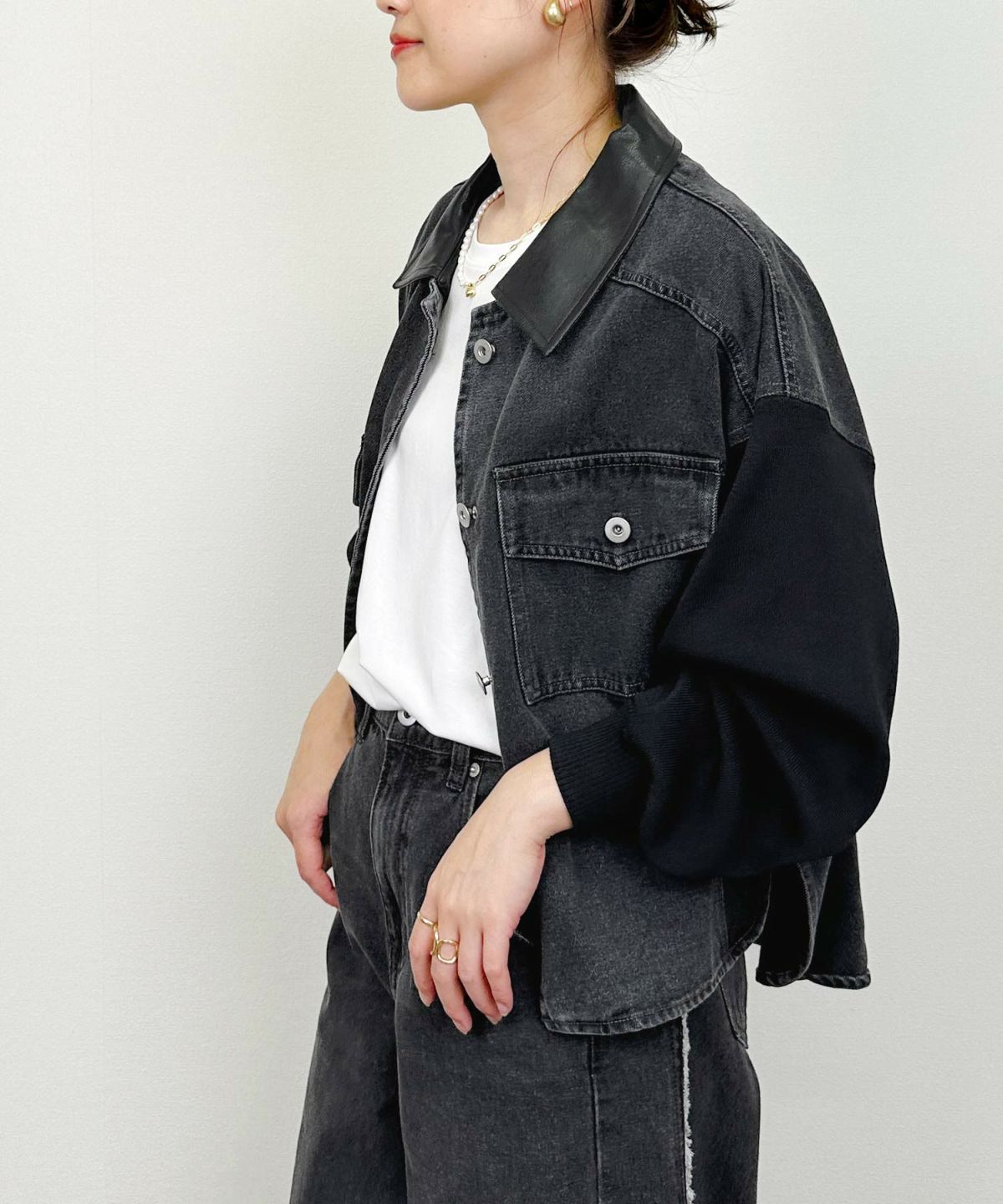 model：H164　着用サイズ：M　ブラック