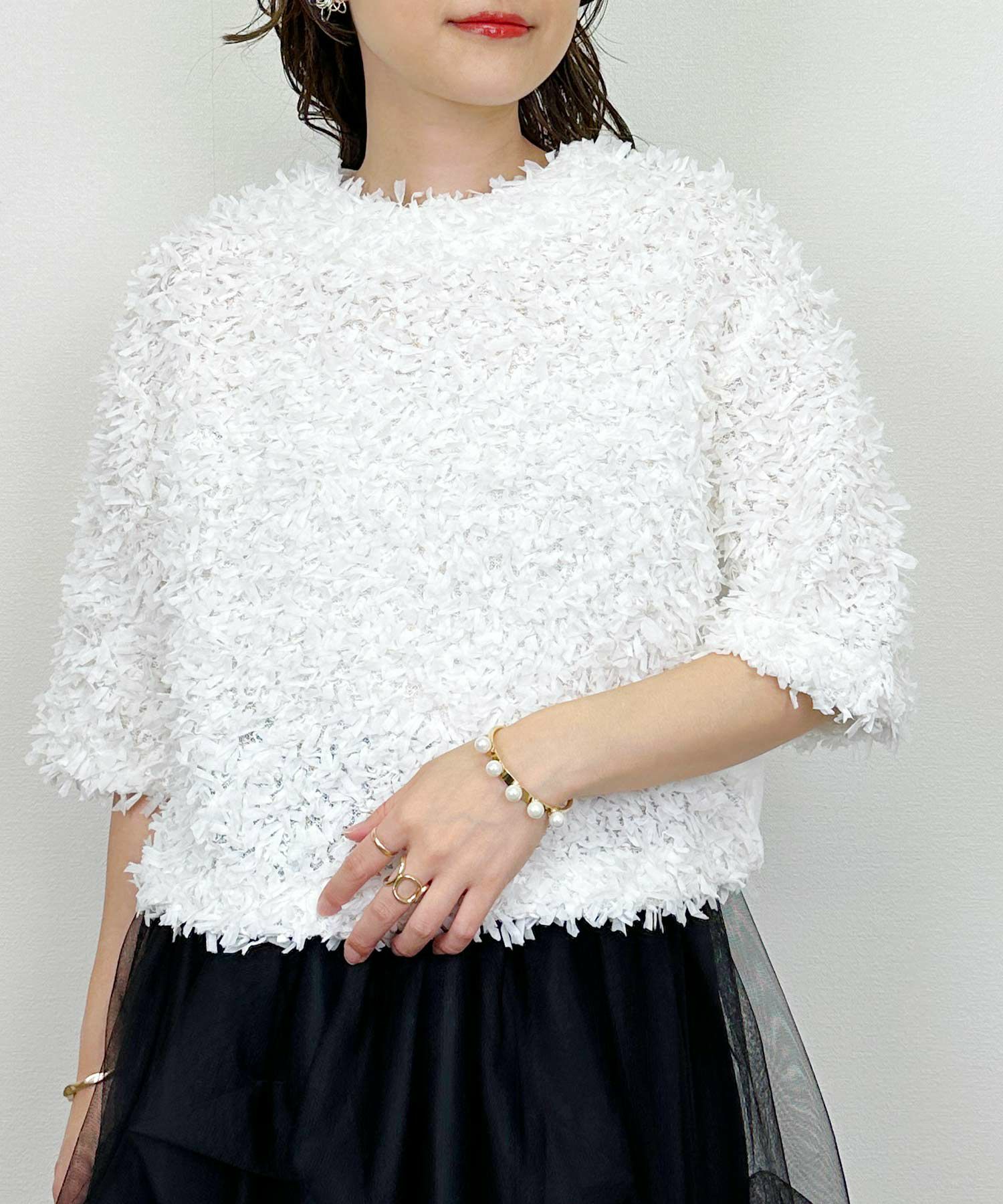 model：H164　着用サイズ：M　オフホワイト