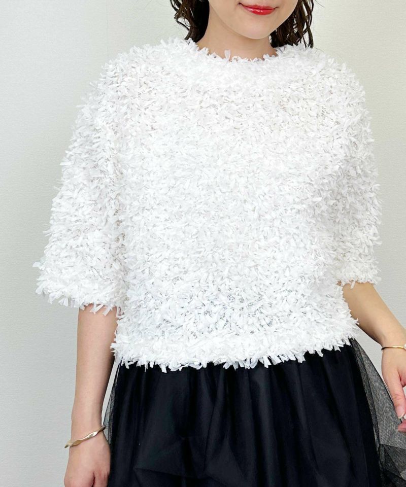 model：H164　着用サイズ：M　オフホワイト