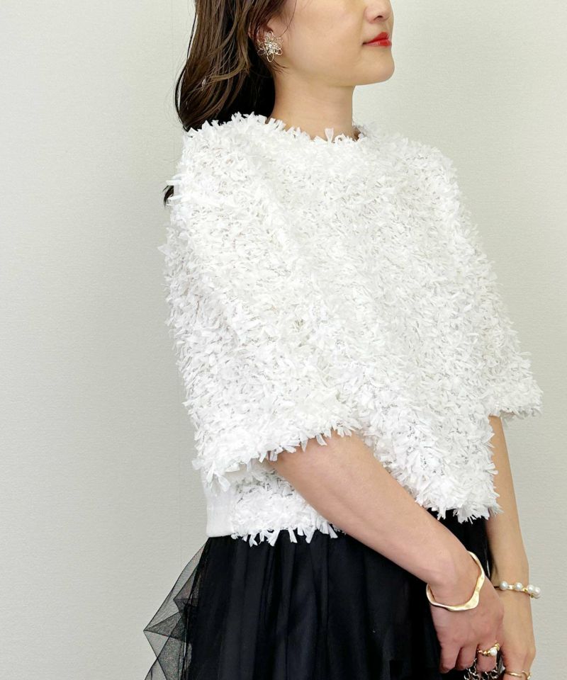 model：H164　着用サイズ：M　オフホワイト