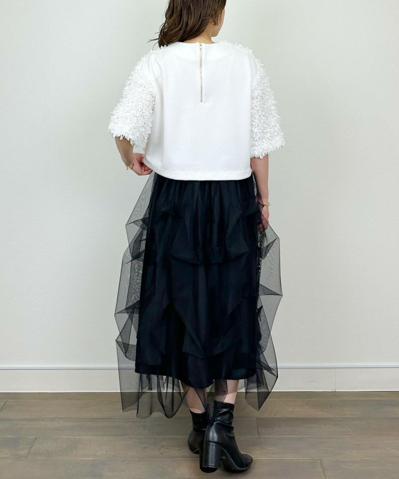 model：H164　着用サイズ：M　オフホワイト