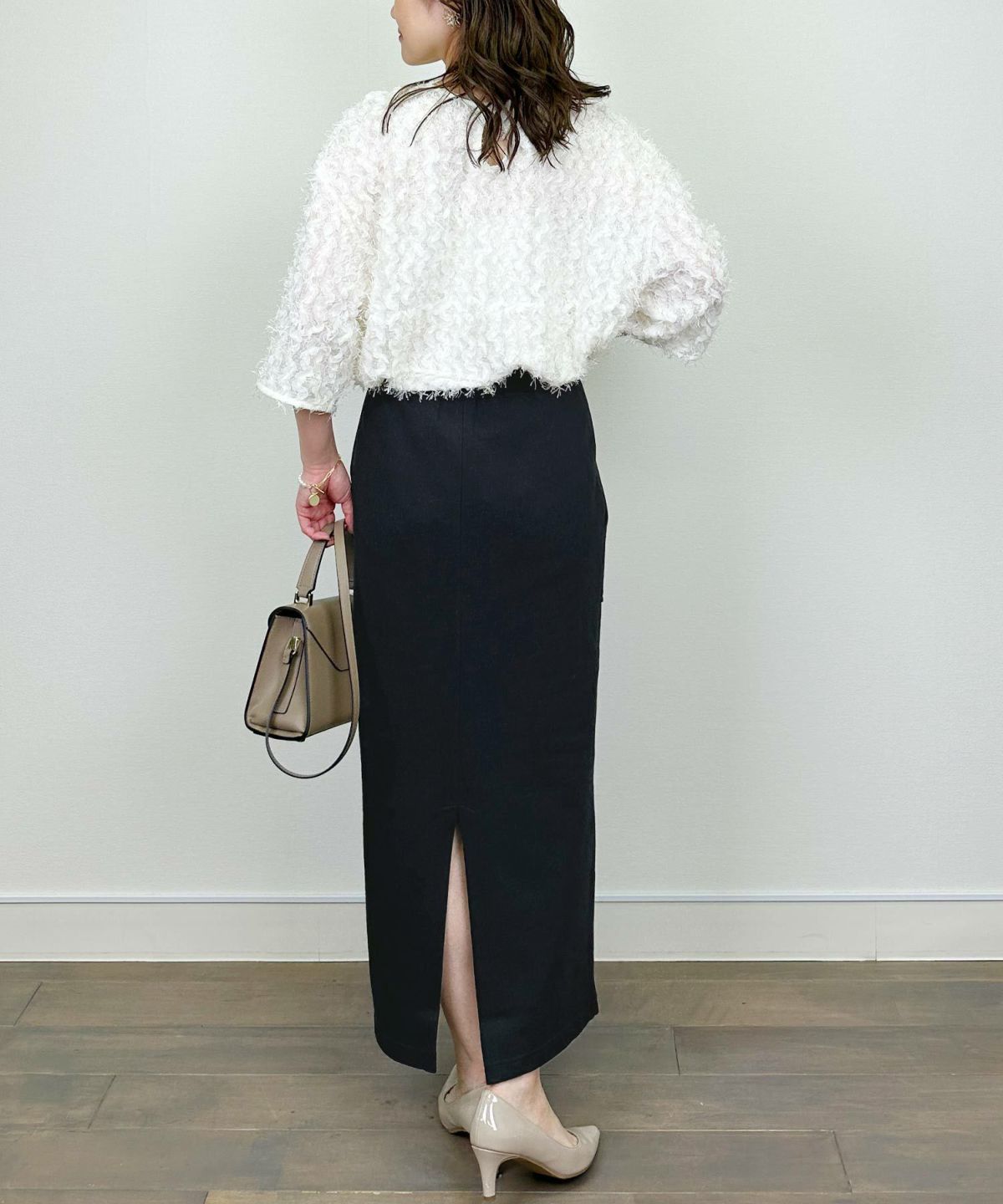 model：H164　着用サイズ：M　ブラック