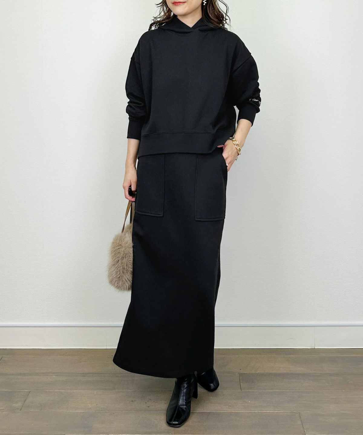 model：H164　着用サイズ：M　ブラック　セットアップで